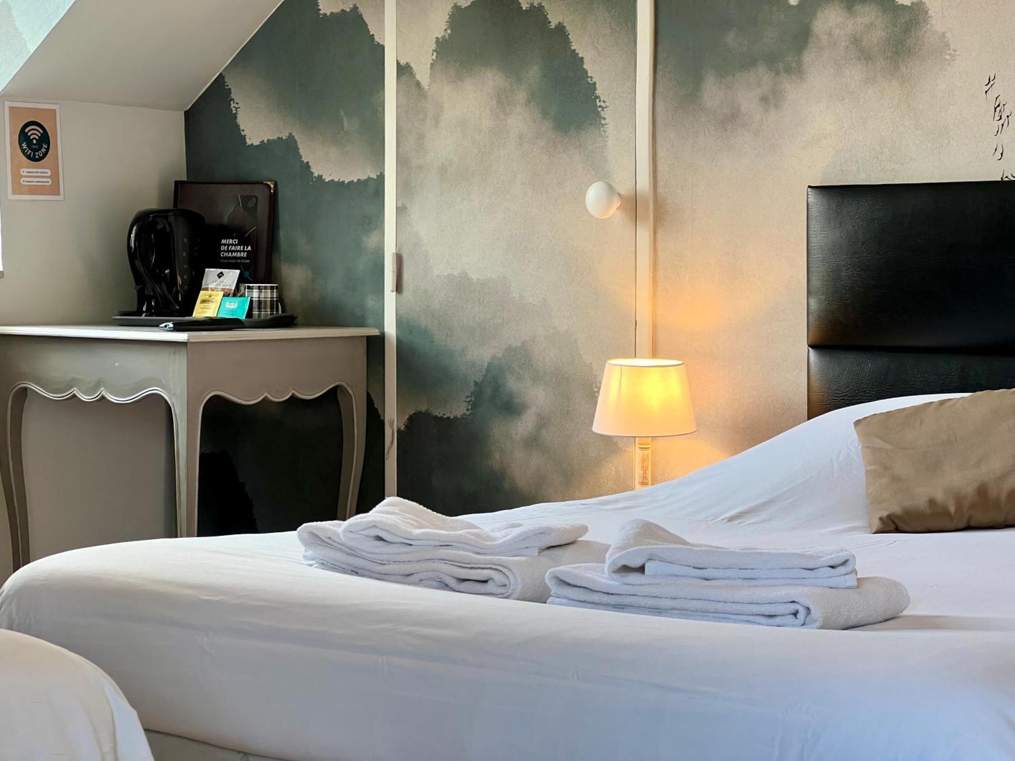 Le Cheval Blanc Hotel Jargeau Eksteriør billede