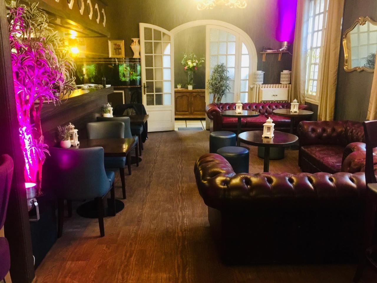 Le Cheval Blanc Hotel Jargeau Eksteriør billede